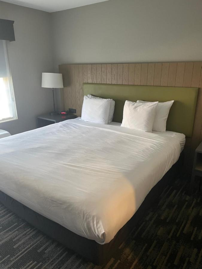 Country Inn & Suites By Radisson, Madison, Wi Екстериор снимка