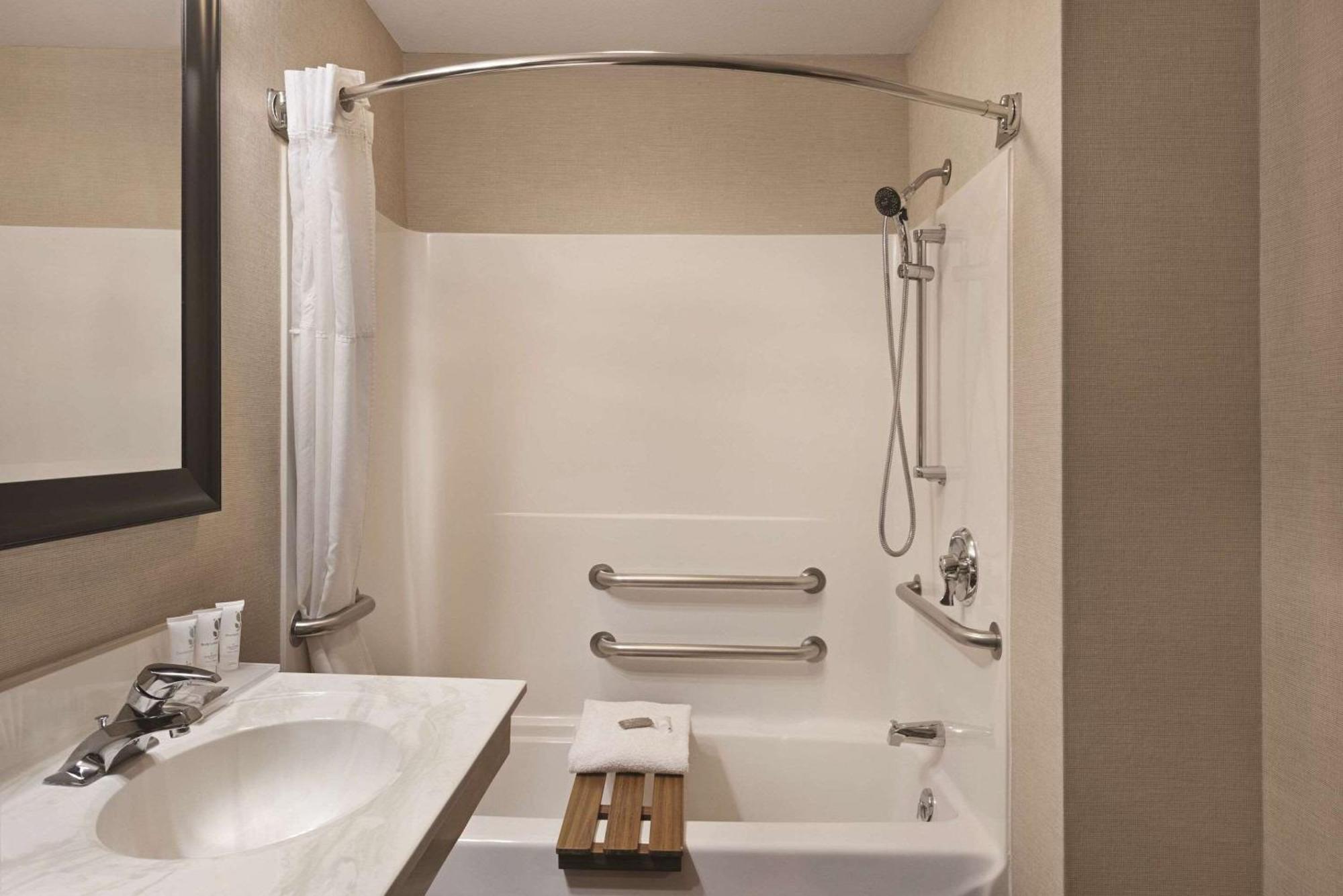 Country Inn & Suites By Radisson, Madison, Wi Екстериор снимка
